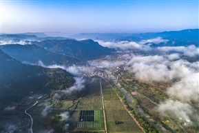 《天姥山采风》（13）