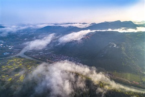 《天姥山采风》（19）