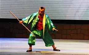三家福.偷蕃薯1