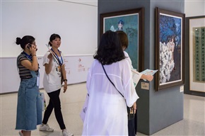 《观展》（10）