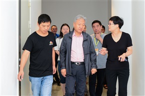 专家团慰问