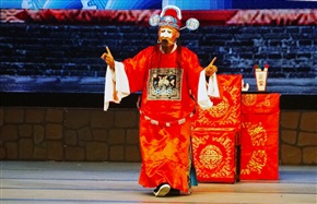 告斧头1