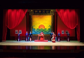 汉剧《花灯案》78