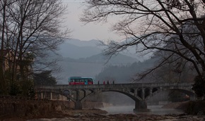 山村之晨