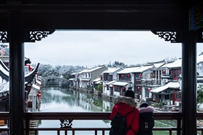 白雪香尽江南屋