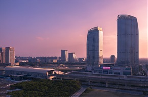 《黄昏时分》