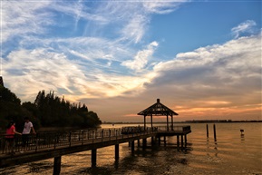 淀山湖夕照