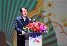 百戏盛典开幕式主持人