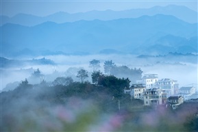 《山里人家》