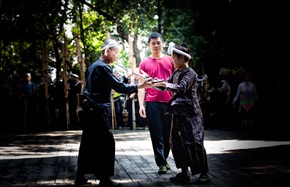 祭师授枪