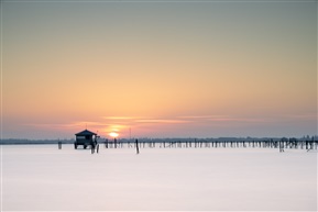 日出淀山湖