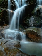 山涧