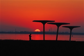 夕阳下