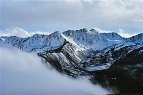 雪山